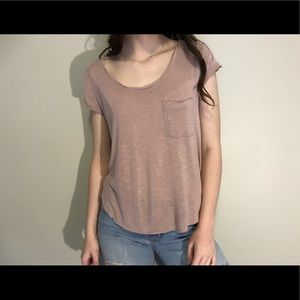 Mauve tee with pocket